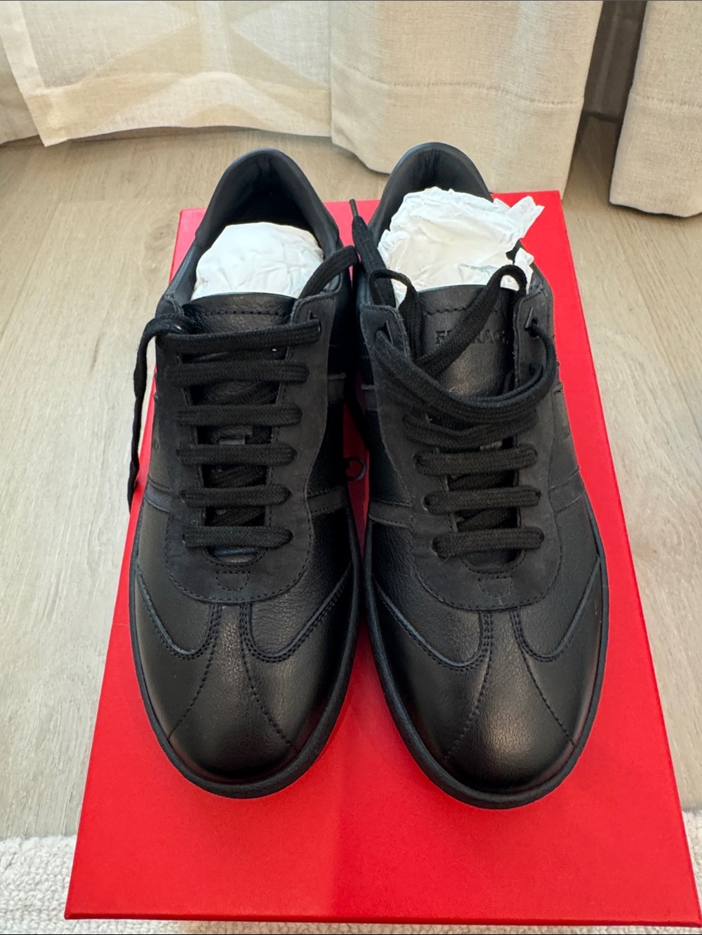 Ferregamo women’s Black Leather Lace-Up Sneakers